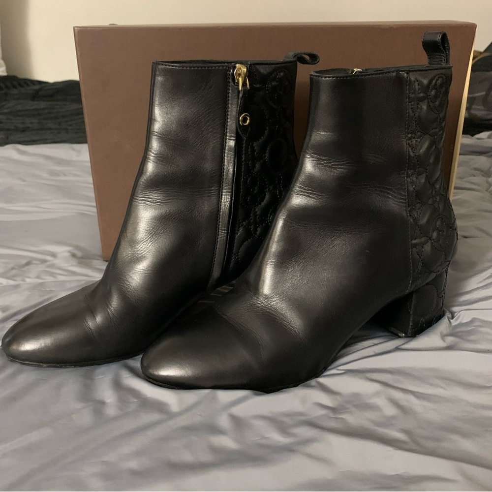 Louis Vuitton Upstage Ankle Boots